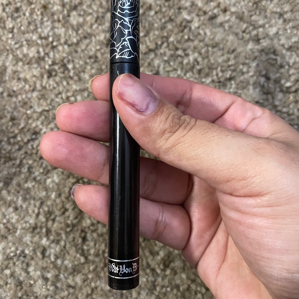 Kat Von D Lipstick (Witches)